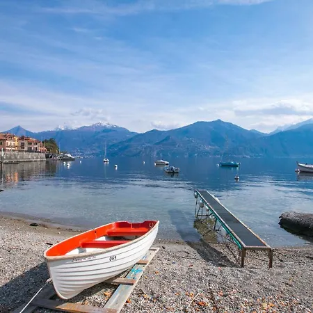 Sleeps 6 Apartment Menaggio