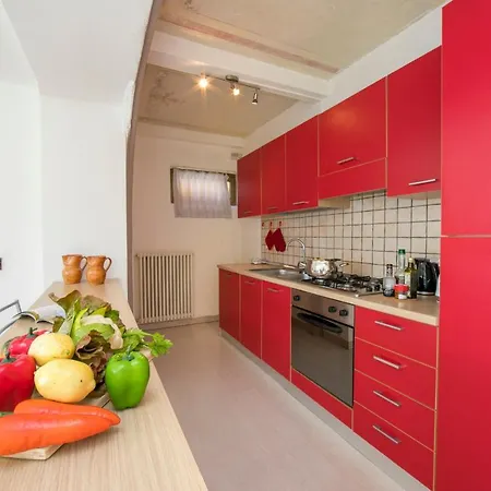 Sleeps 6 Menaggio